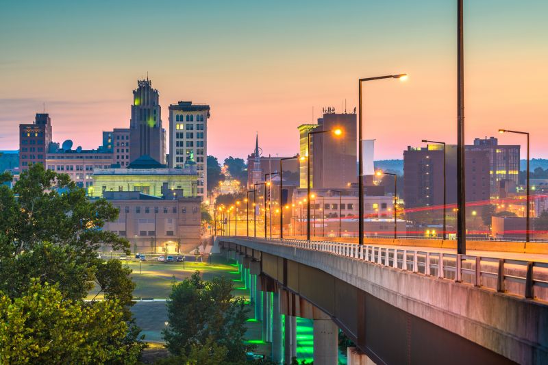Youngstown, OH